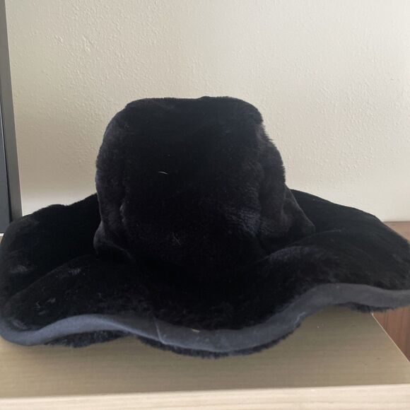 Goorin Brothers Accessories - Goorin Brothers Wide Brim Furry Black Bucket Hat 70s Pimp Costume Halloween Vtg